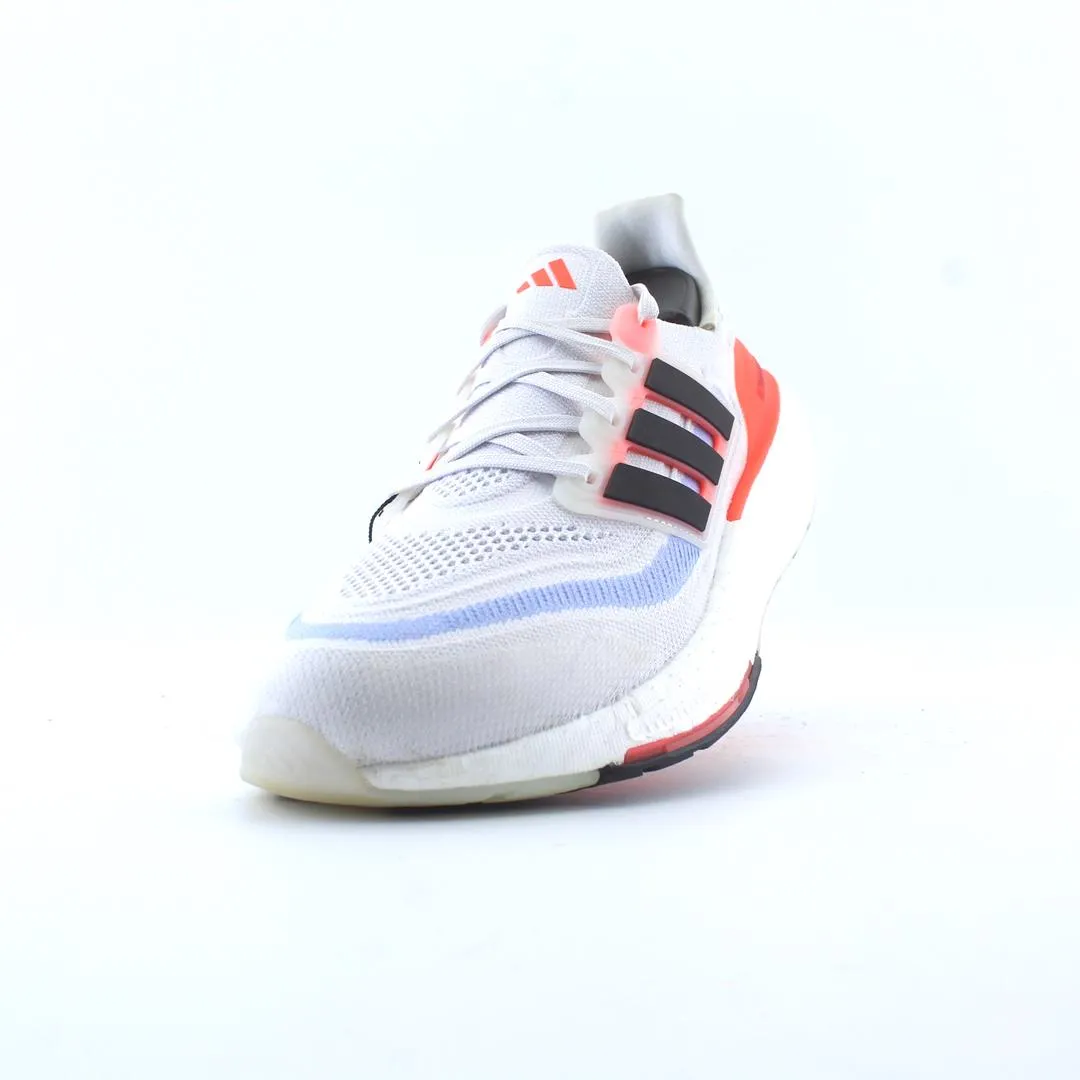 ADIDAS ULTRABOOST 23