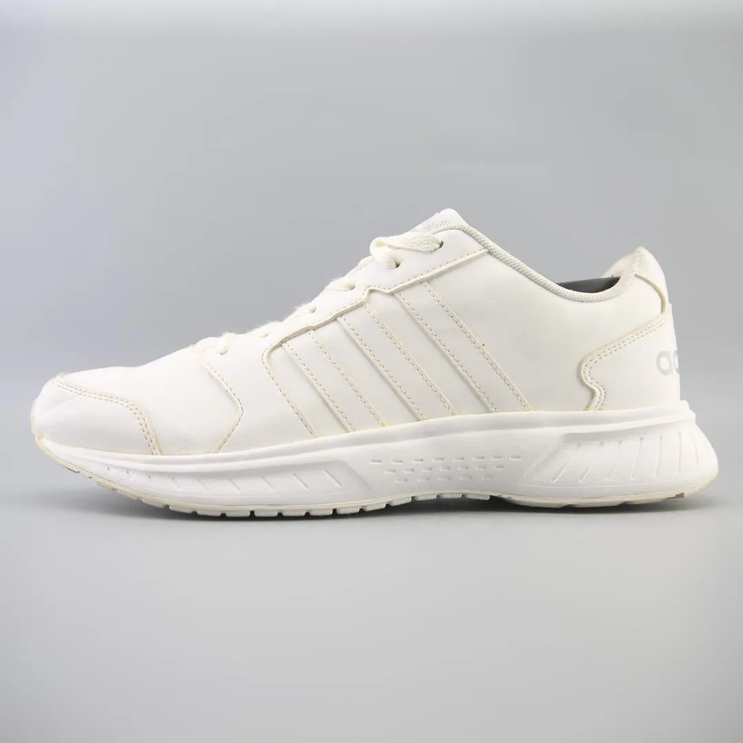 ADIDAS VS STAR