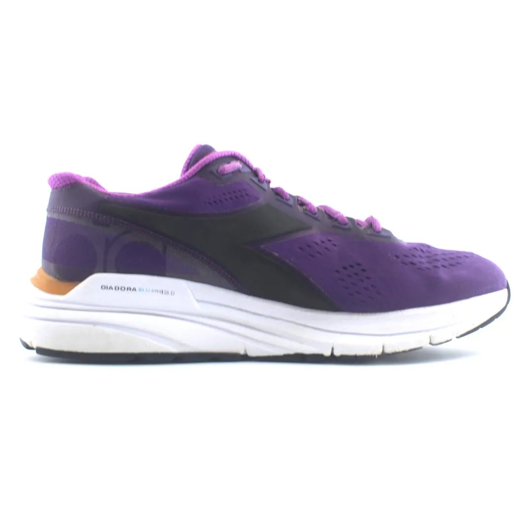 DIADORA  MYTHOS BLUSHIELD 5