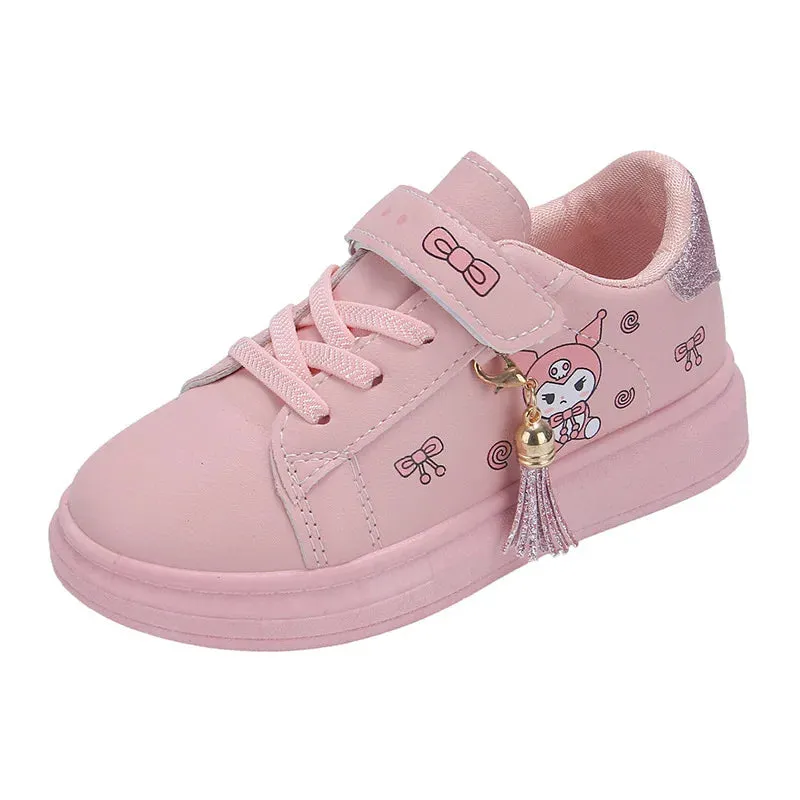 Fashionable Sneaker Shoes with pinky and sparkly details