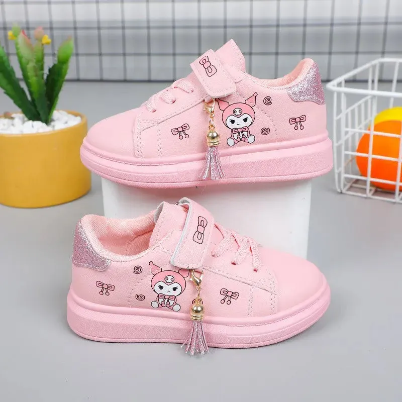 Fashionable Sneaker Shoes with pinky and sparkly details