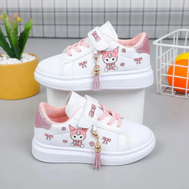 Fashionable Sneaker Shoes with pinky and sparkly details