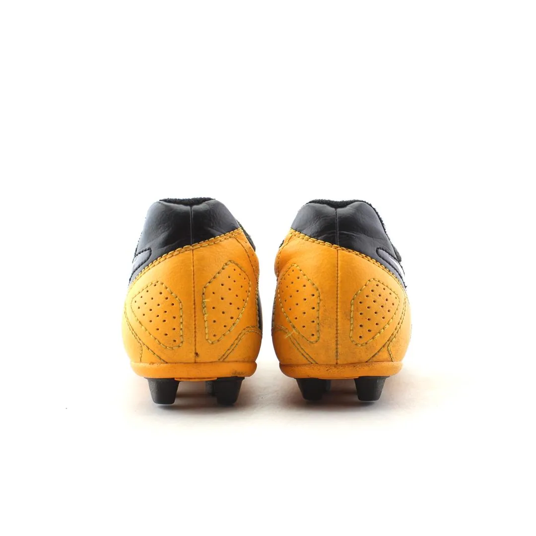 NIKE  ENGANCHE III FG ATOMIC