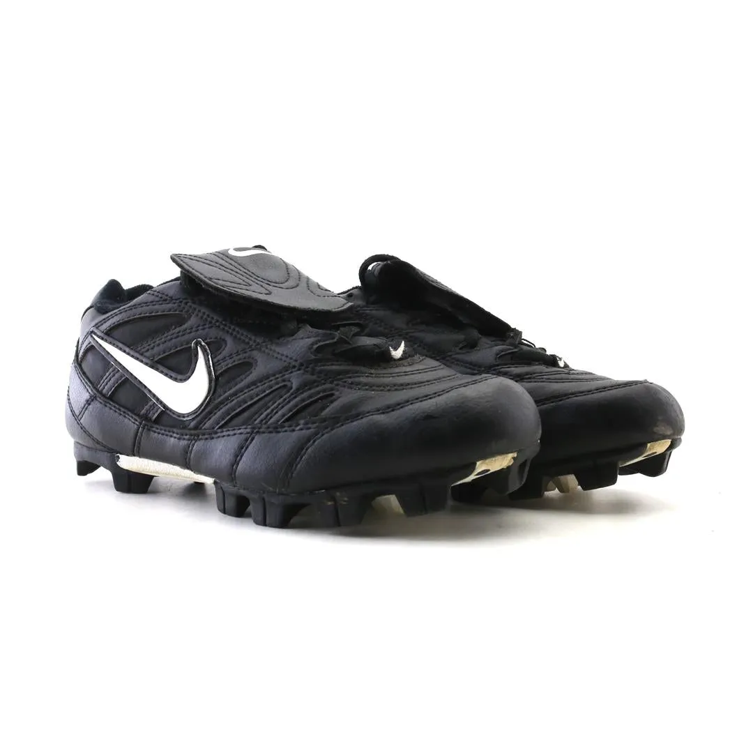 NIKE PA4