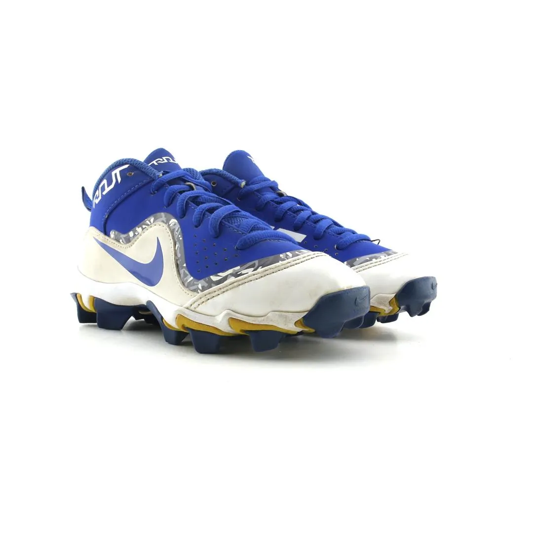 NIKE TROUT 4