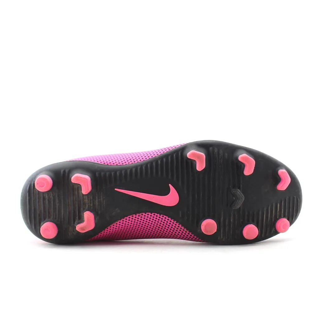 NIKE YOUTH